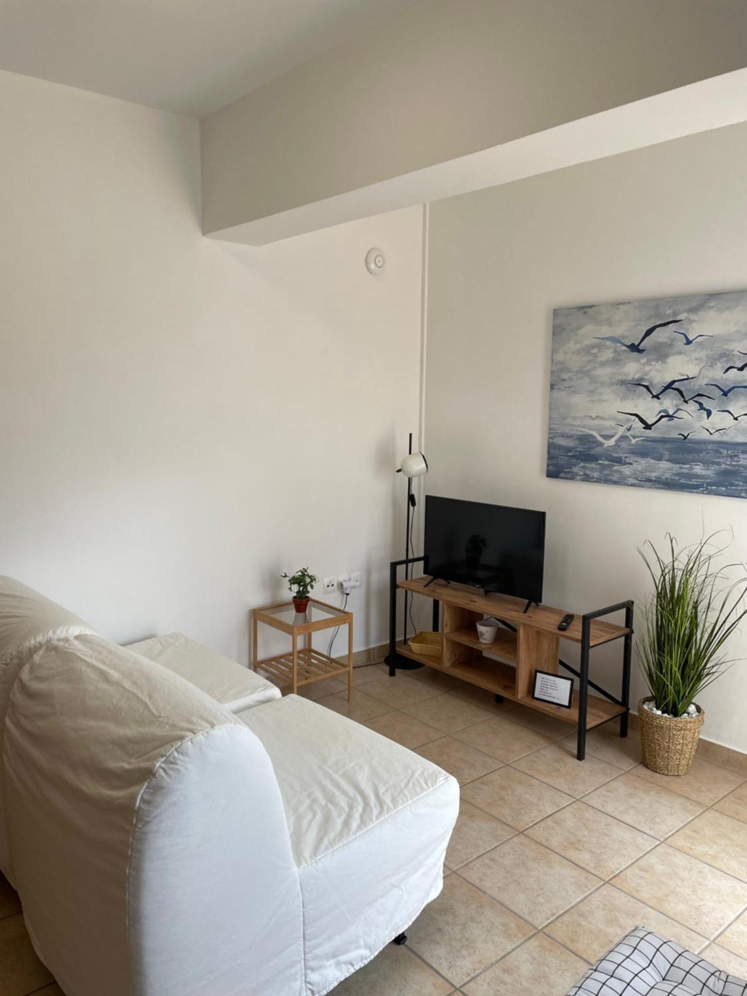 Mini Art Apartments Gerani  Exteriér fotografie
