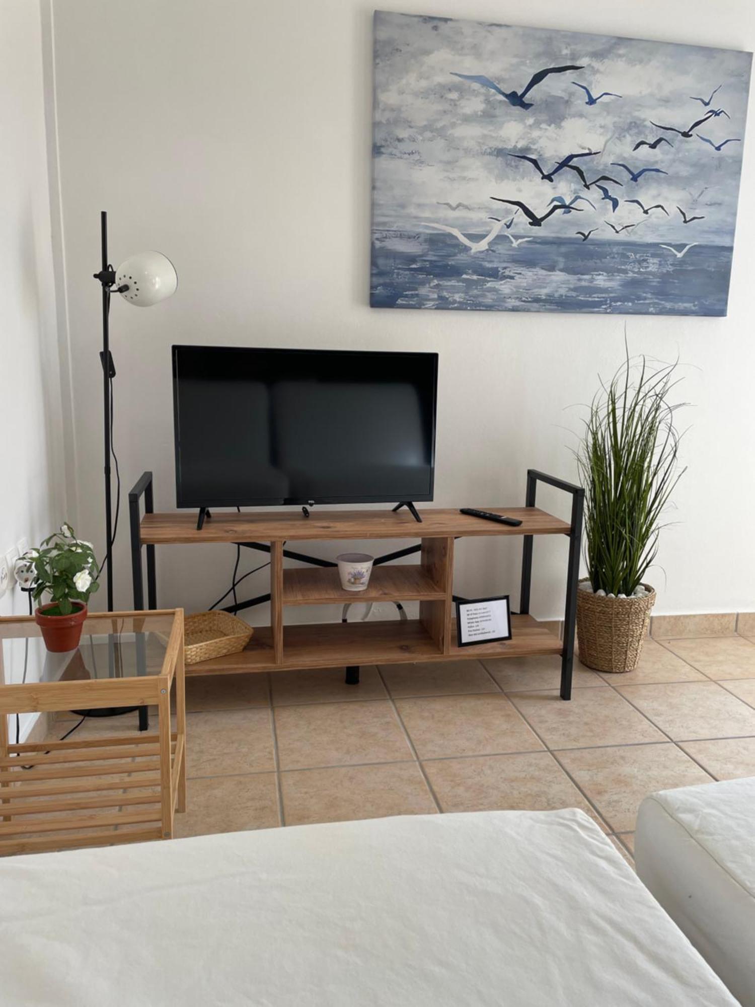 Mini Art Apartments Gerani  Exteriér fotografie